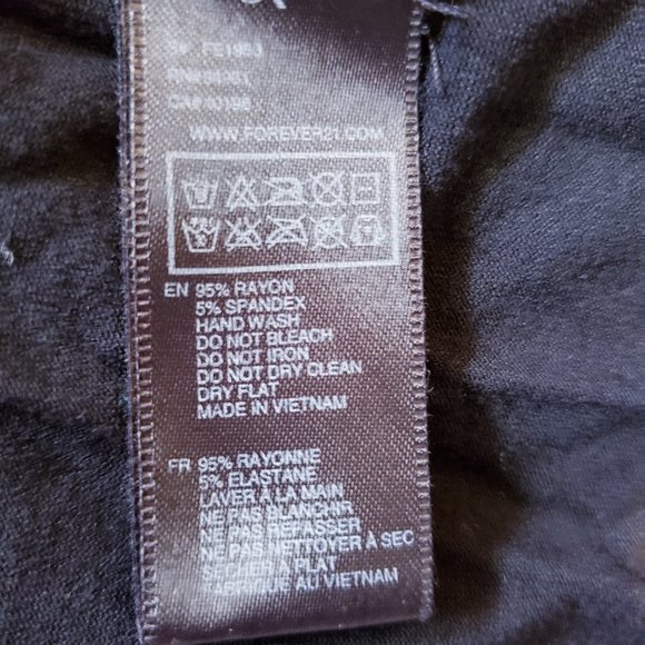 ❤️ 2/$25 … Little Black Dress - Picture 6 of 6